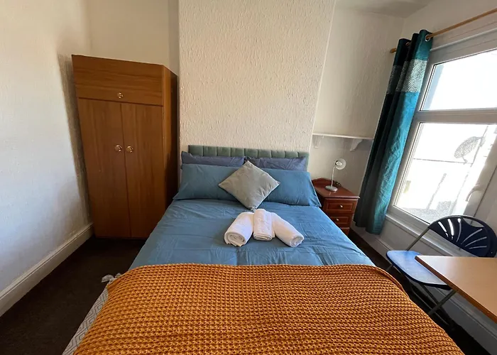 The Seaview Lodge