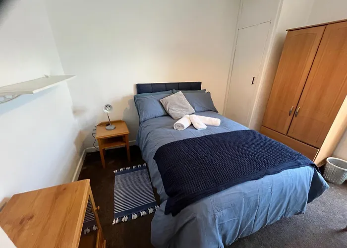 The Seaview Lodge
